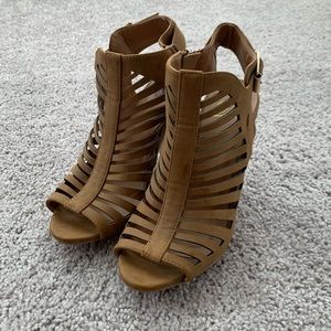 Strappy tan heels